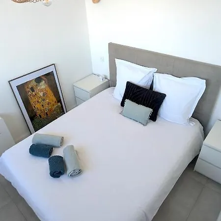 アパート Superb With Sea View, 200m From San-Martino-di-Lota