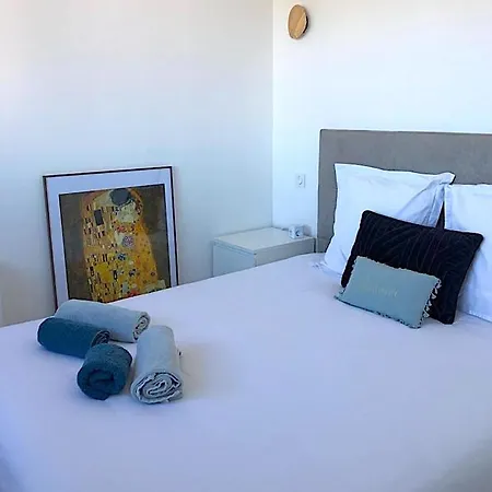 アパート Superb With Sea View, 200m From