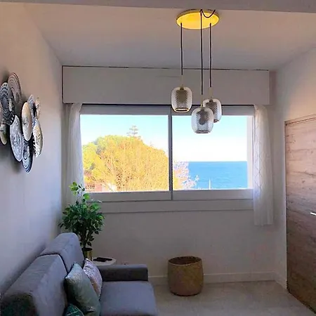 Superb With Sea View, 200m From アパート *