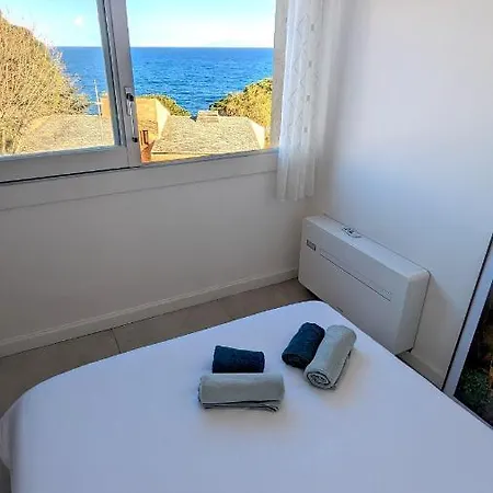 アパート Superb With Sea View, 200m From San-Martino-di-Lota