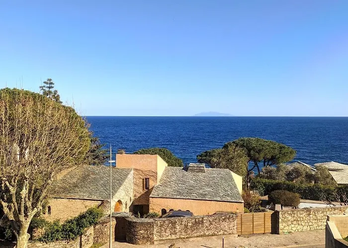 Superb With Sea View, 200m From Daire *