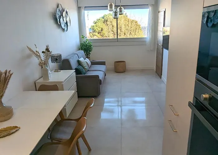Superb With Sea View, 200m From Daire *
