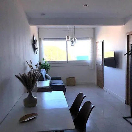 Superb With Sea View, 200m From 아파트 San-Martino-di-Lota