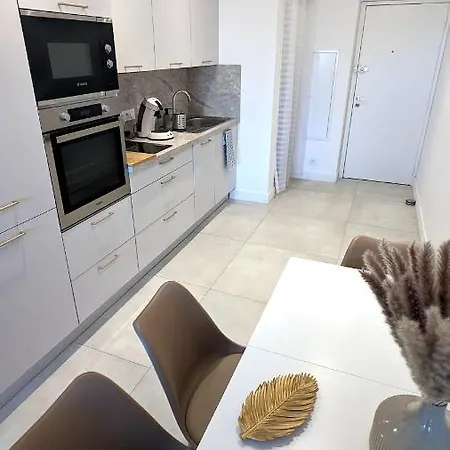 Superb With Sea View, 200m From 아파트 San-Martino-di-Lota