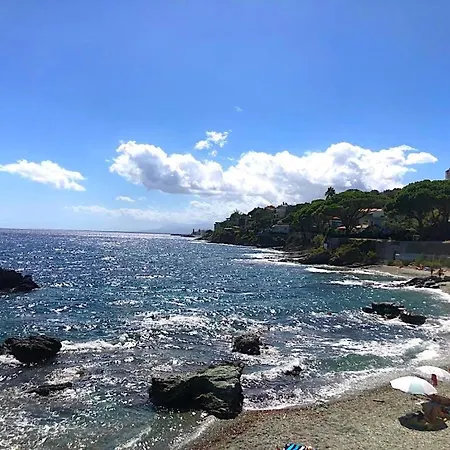 公寓 Superb With Sea View, 200m From *