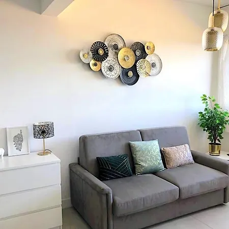 Superb With Sea View, 200m From 아파트 *