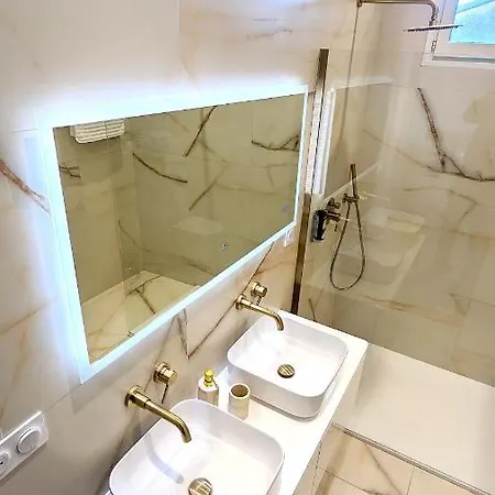 Superb With Sea View, 200m From 아파트 *